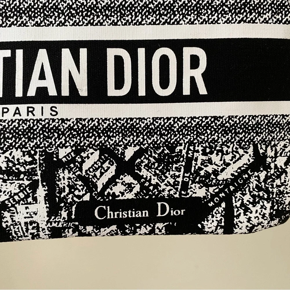 Brand New Christian Dior Black White Paris Map Print Cosmetic Bag Makeup Pouch - Picture 3 of 12